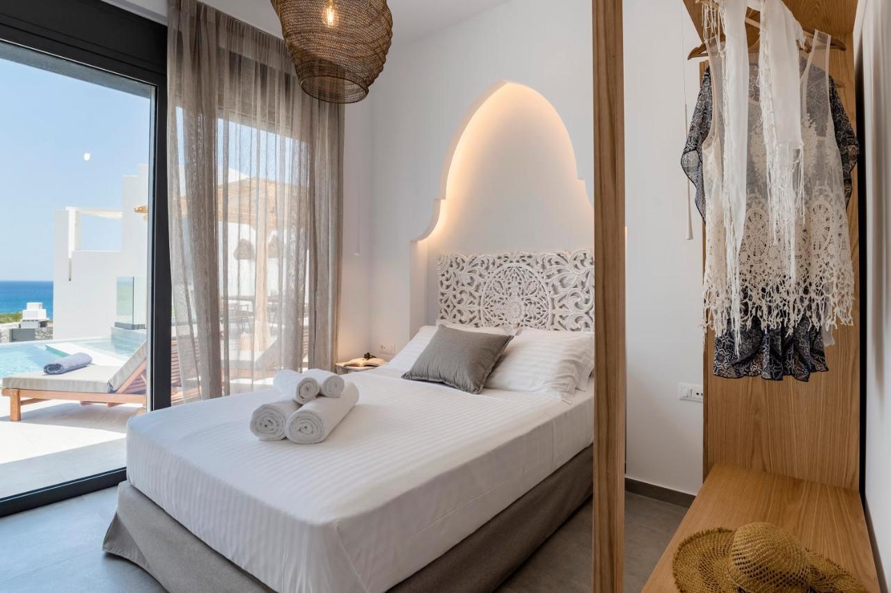 Grand Blue Villas Lachania 外观 照片