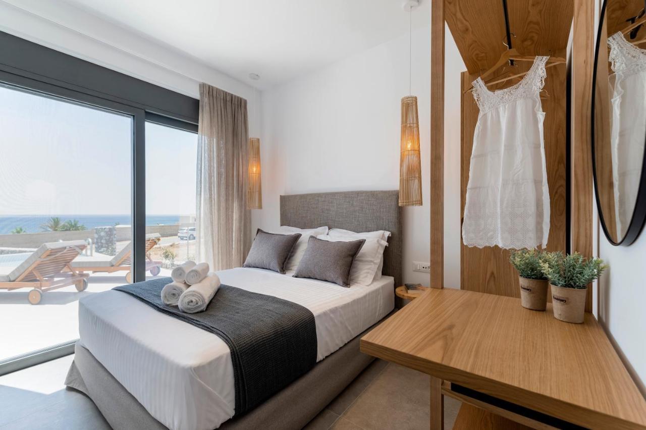 Grand Blue Villas Lachania 外观 照片